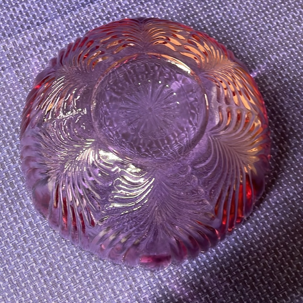 Fenton Art Glass 9" Bowl. Dusty Rose Pink Color. - Picture 3 of 4